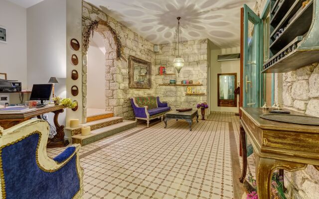 Vespera Hotel