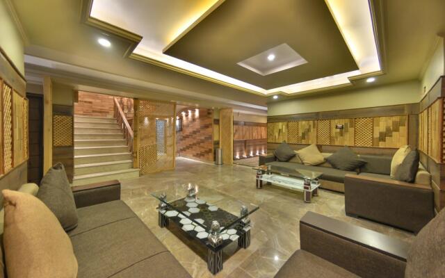 Eden Resorts and suits