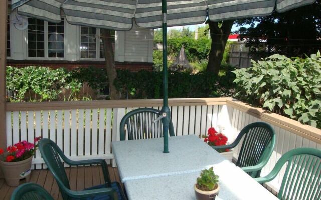 Downtown Bed And Breakfast