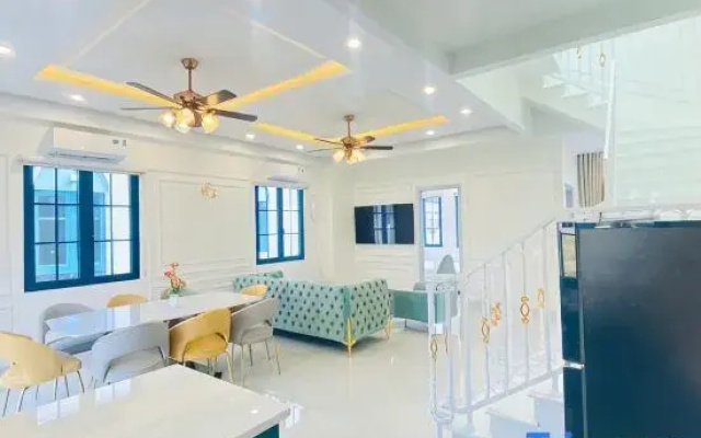Sunrise Willa 4 Bedrooms