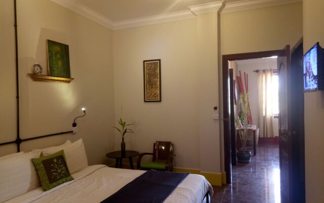 The Cashew Nut Guesthouse