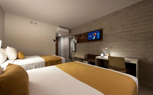 Microtel Inn & Suites by Wyndham San Luis Potosi