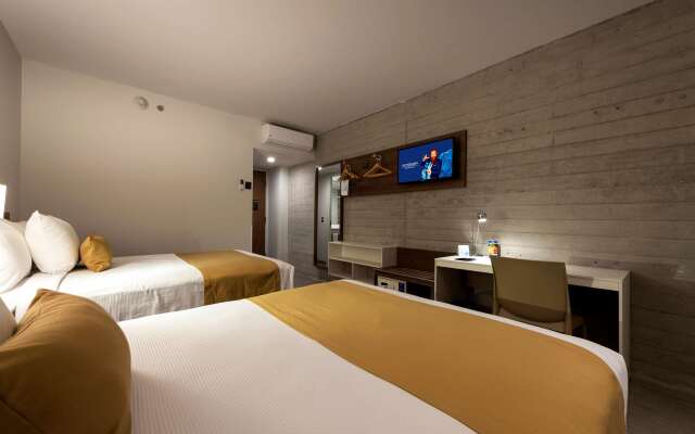 Microtel Inn & Suites by Wyndham San Luis Potosi