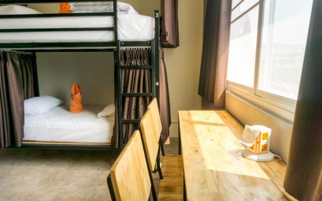 Love CNX Guesthouse