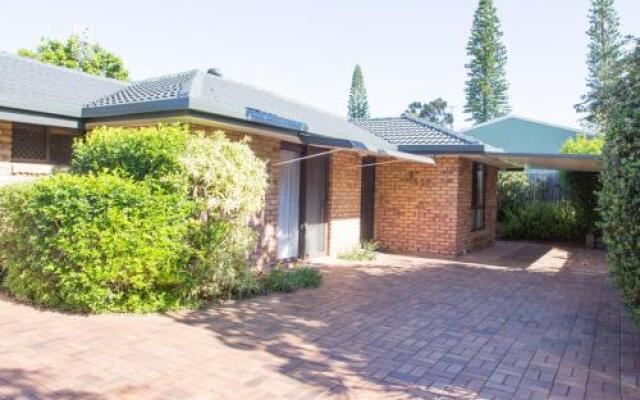 Wellington Parade 1/15a, Shelly Beach, Caloundra