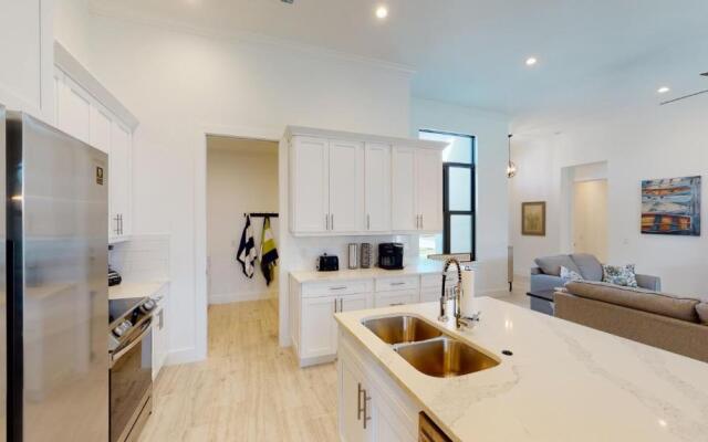 117 South Heathwood Drive