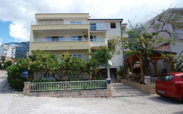 Apartment Letica