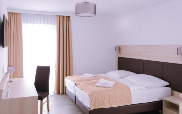 Glindower Alpen Pension