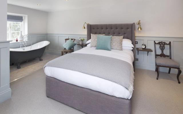 The George Townhouse