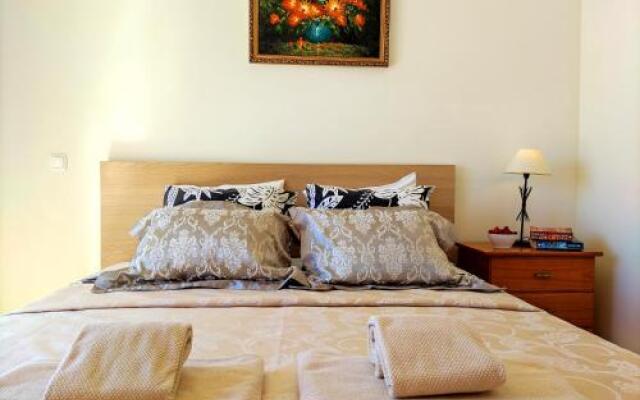 200m beach Apartment Falesia