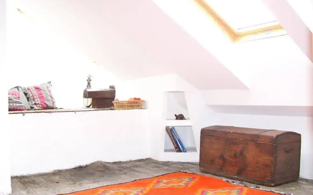 Cozy studio at the Castle