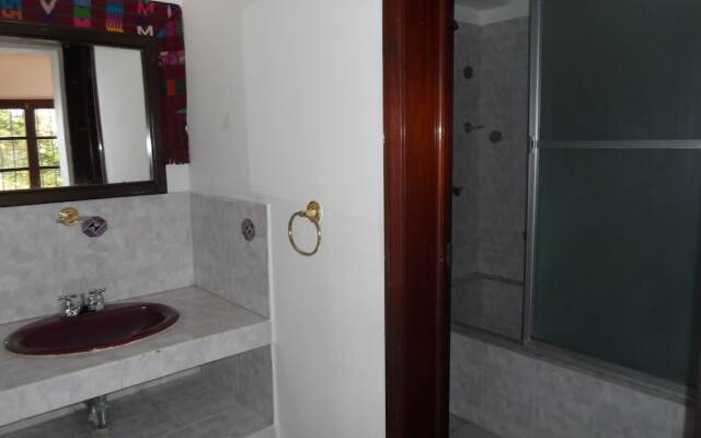 Casa Landivar Hotel