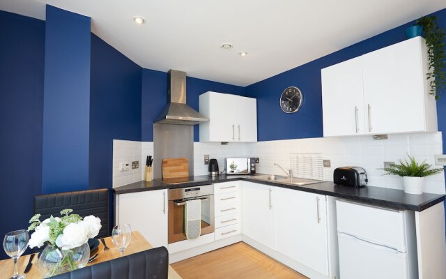BlueOne Serviced Apartments- West Street