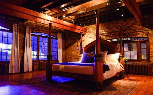 Downtown Rockstar Residence