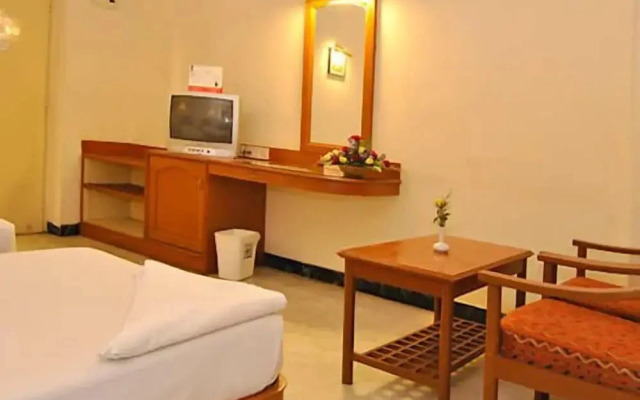 Hotel Atchaya
