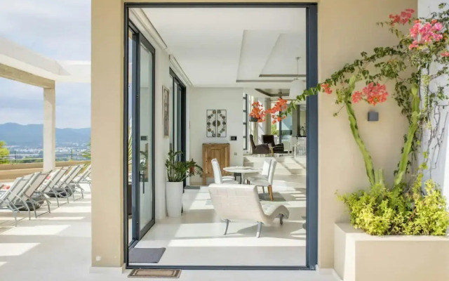 Premium Villa With Infinity Pool