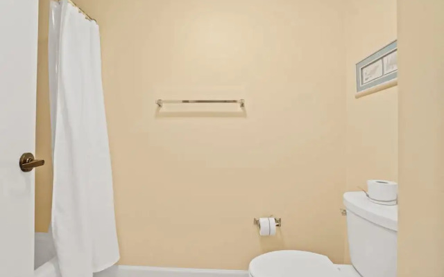Tides at Top'sl Beach Resort by Panhandle Getaways