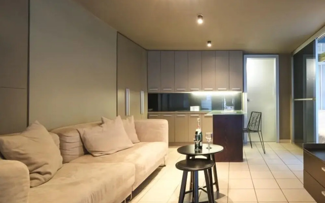 Modern 45m² homm Apartment in Vitonos str, Gazi