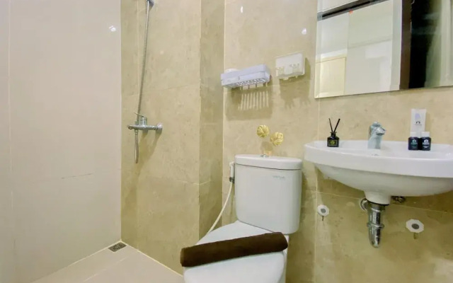 Modern Studio At Transpark Cibubur Apartment