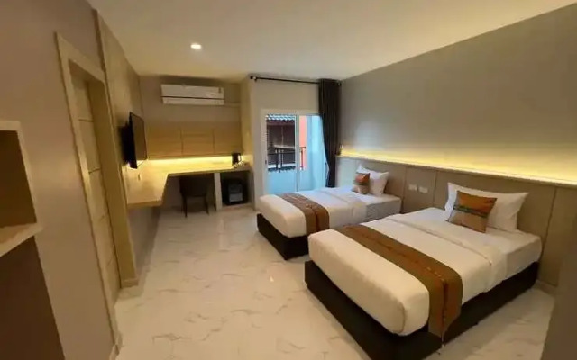 The Hub Suratthani Hotel