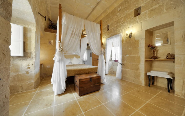 Tal-barun Farmhouse
