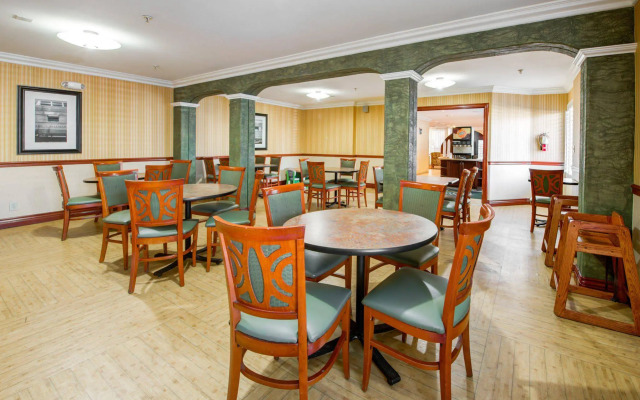 Quality Inn Placentia Anaheim Fullerton