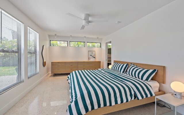 The Windward House 3 Bedroom Home by RedAwning