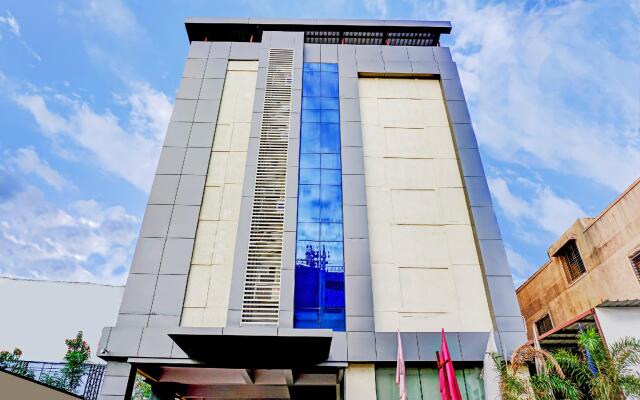 Capital O 41373 Hotel Kohinoor Residency