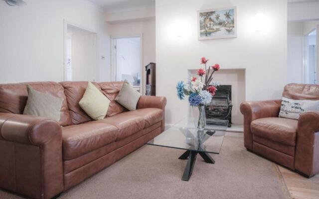 Sea Breeze Apt 3 - 2 Bedroom - Horton Beech