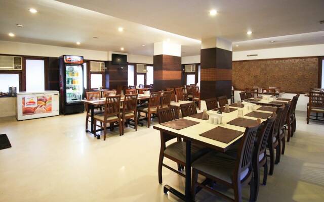 OYO 10044 Hotel Dudawat