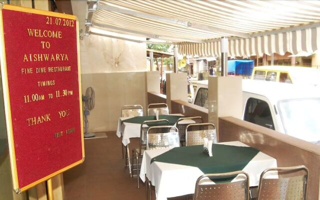 Hotel Aishwarya Residency