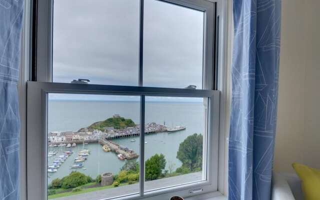 Beautiful apartment in Ilfracombe near sea
