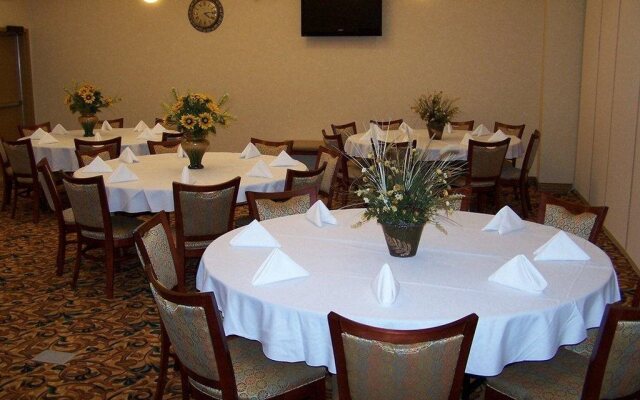 Country Inn & Suites by Radisson, Wilson, NC