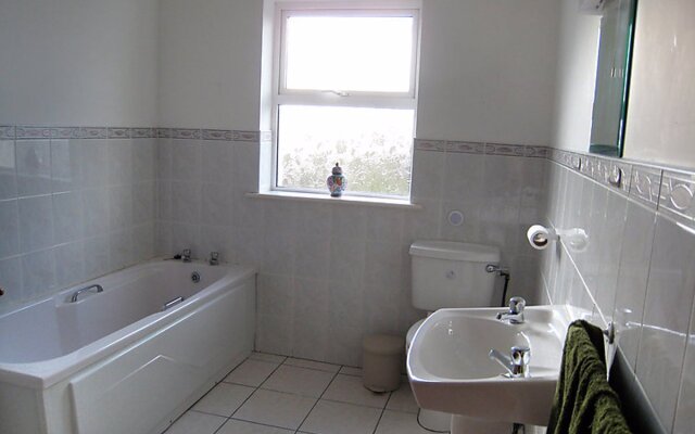 Holiday Home Glenvale Cottage