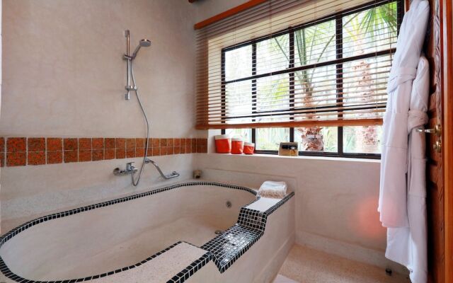 Domaine Malika - Adults Only