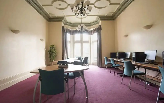 Student Only Allied Oxley Residence