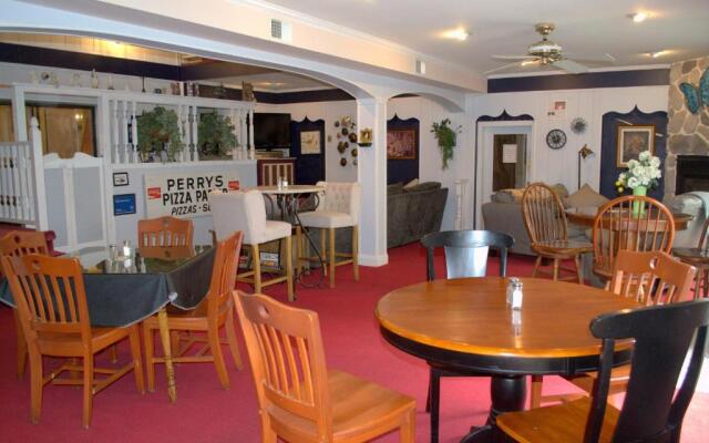 Maria's Garden and Inn