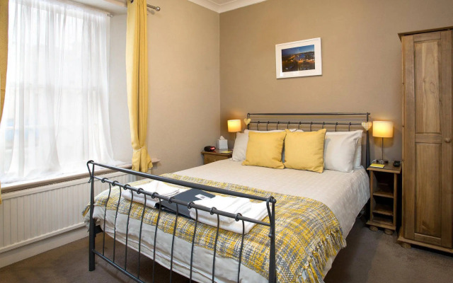 Mariners B&B - Torquay