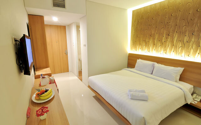 Tickle Hotel