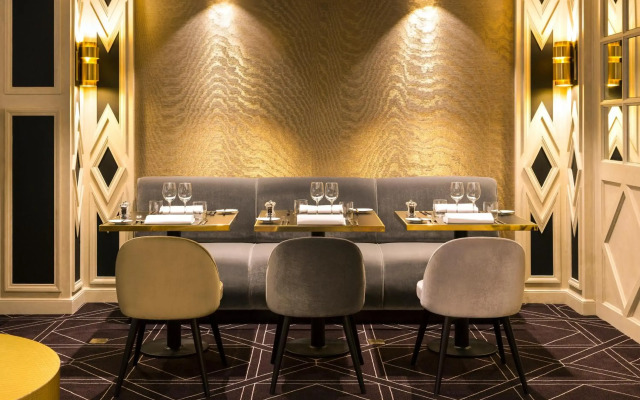 Hotel Barsey by Warwick