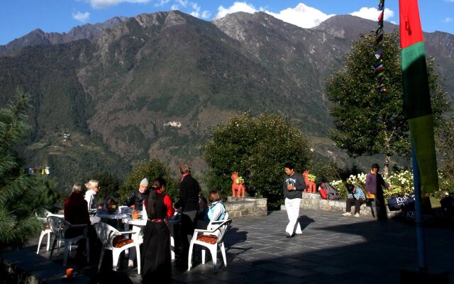 Mountain Lodges of Nepal - Lukla