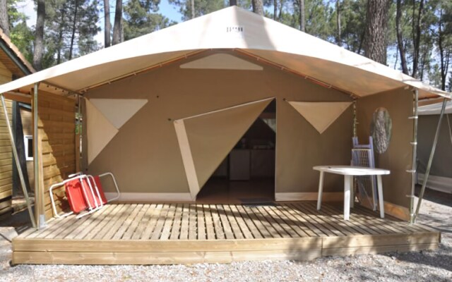 Village de Chalets Camping Bois Simonet