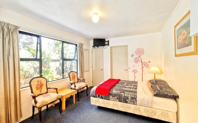 Atarau Grove Studio