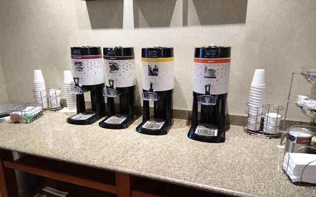 Hampton by Hilton Saltillo