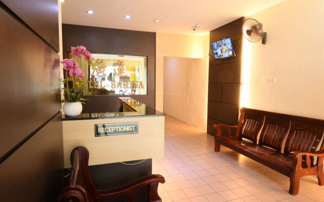 OYO 89627 Hotel Sarina