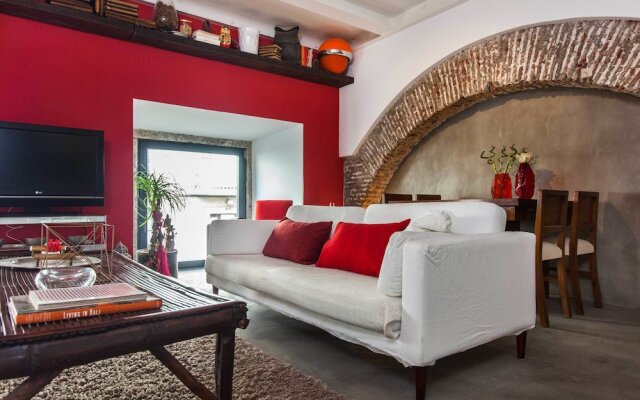 The Old Stables Chiado Apartments