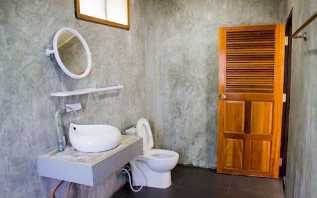 Ban Inchat Bungalow