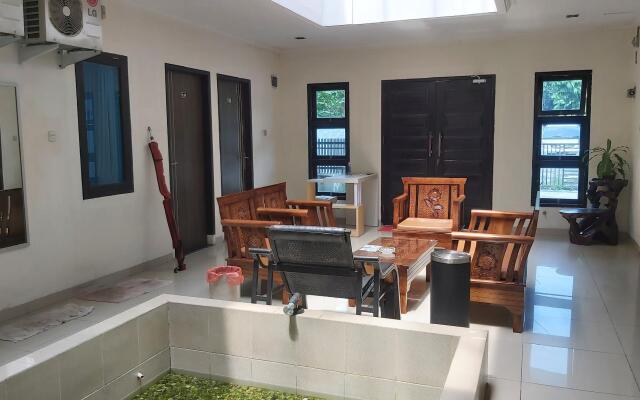 OYO 91065 Guest House 19 Syariah