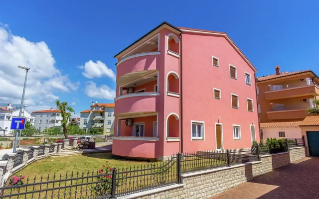 Apartment in Medulin With Balconies