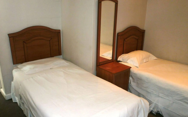 Glaston House 206 Apartment